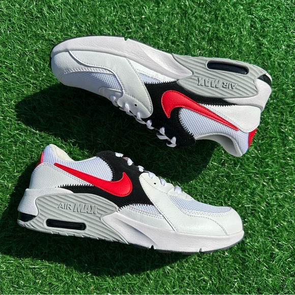 Nike Air Max Excee White / University Red / Black - Picture 7 of 13